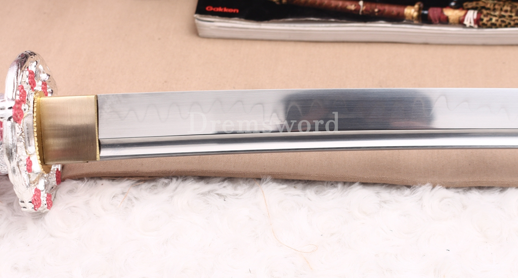 T10 Clay Tempered Pink Bloom Katana Japanese Samurai Sword for Women SHINOGI-ZUKURI Battle Ready