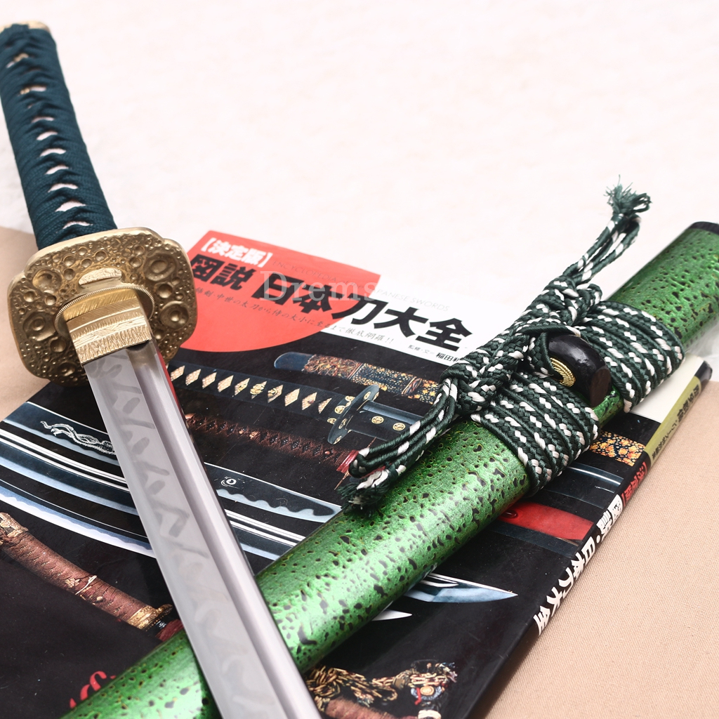 T10 Steel Clay Tempered Katana Choji Hamon Japanese Samurai Sword SHINOGI-ZUKURI Battle Ready Green