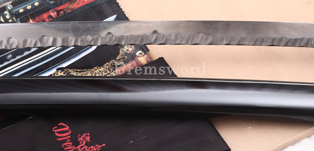 T10 Clay Tempered Katana Hammering Pattern Japanese Samurai Sword SHINOGI-ZUKURI Battle Ready Black