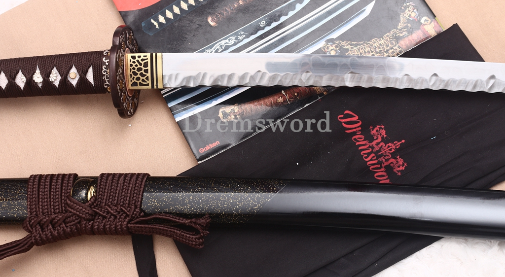 T10 Clay Tempered Katana Hammering Pattern Japanese Samurai Sword SHINOGI-ZUKURI Battle Ready Black