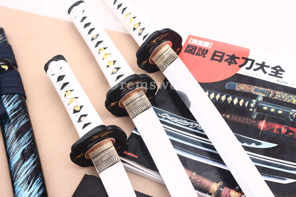 T10 Steel Clay Tempered Daisho Anime Katana Wakizashi Tanto Set Japanese Samurai Swords SHINOGI-ZUKURI Battle Ready White