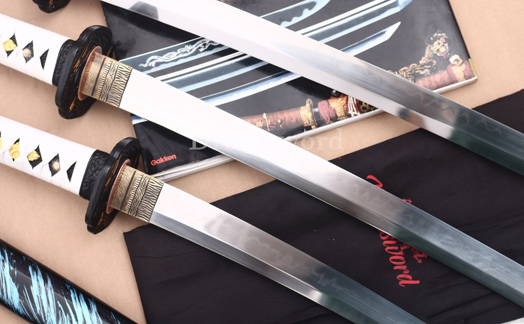 T10 Steel Clay Tempered Daisho Anime Katana Wakizashi Tanto Set Japanese Samurai Swords SHINOGI-ZUKURI Battle Ready White