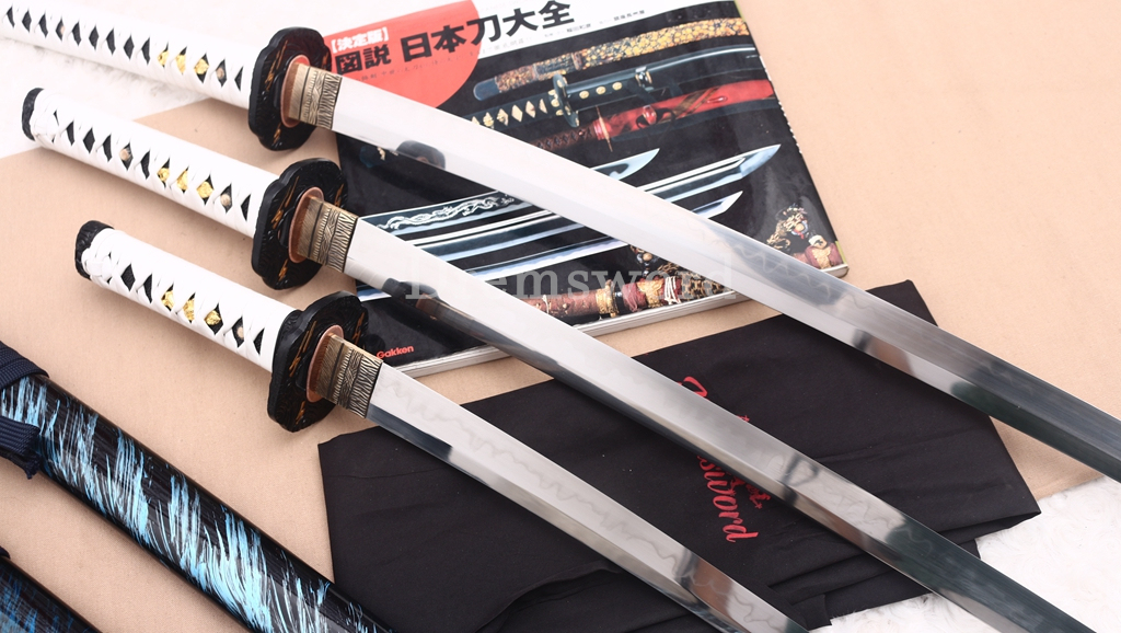 T10 Steel Clay Tempered Daisho Anime Katana Wakizashi Tanto Set Japanese Samurai Swords SHINOGI-ZUKURI Battle Ready White