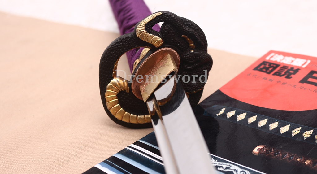 T10 Steel Clay Tempered Katana Japanese Samurai Sword Snake Tsuba SHINOGI-ZUKURI Battle Ready Purple