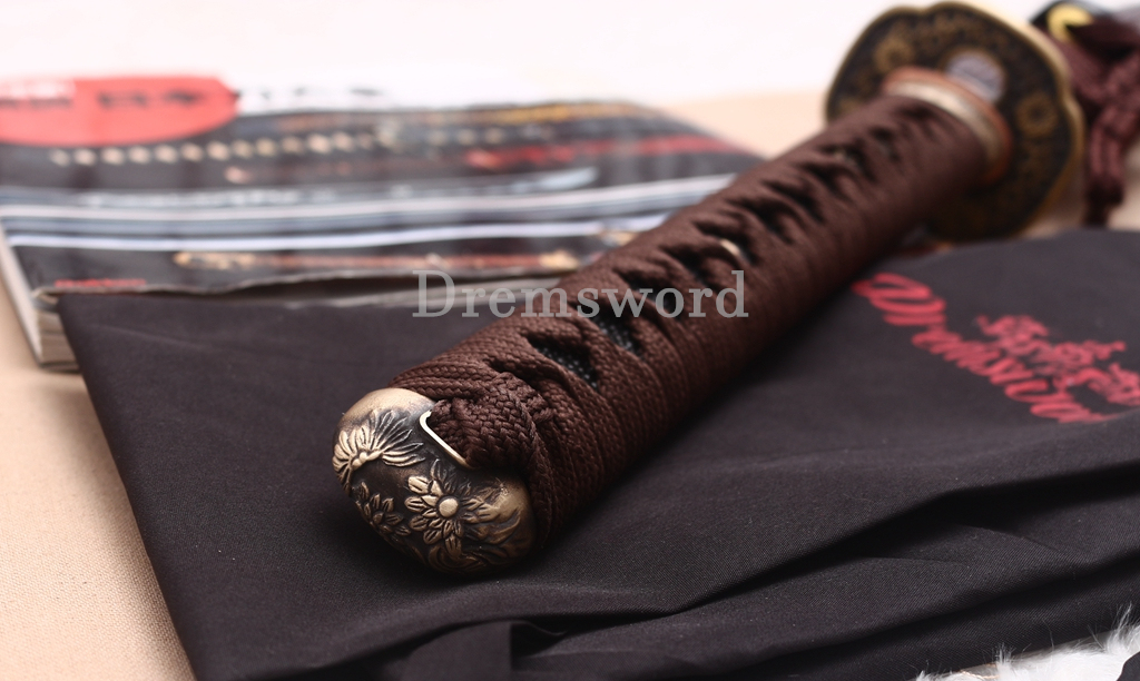 T10 Clay Tempered Katana Suguha Hamon KOGARASUMARU Japanese Samurai Sword Battle Ready Full Rayskin Saya