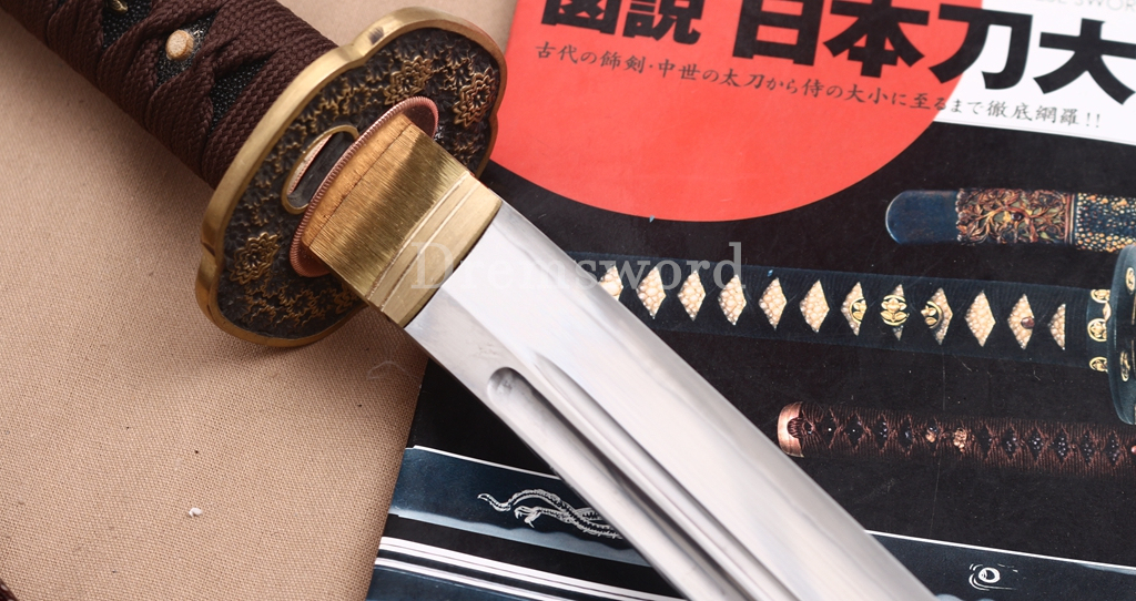 T10 Clay Tempered Katana Suguha Hamon KOGARASUMARU Japanese Samurai Sword Battle Ready Full Rayskin Saya