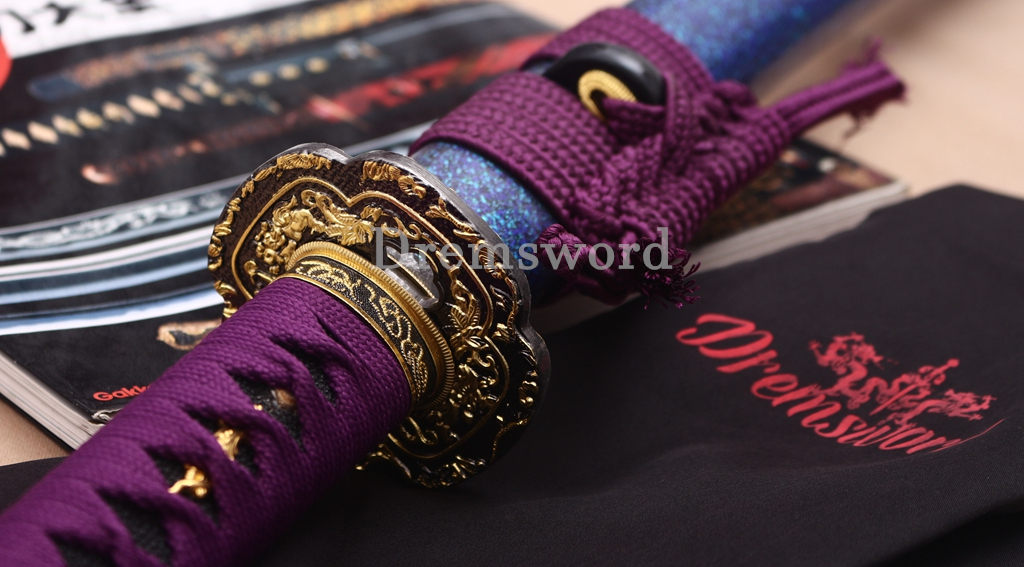 Unokubi Zukuri T10 Clay Tempered Katana Japanese Samurai Sword Battle Ready Blue Saya