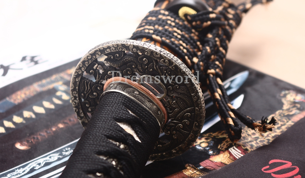 Wootz Steel Clay Tempered Katana Japanese Samurai Sword SHINOGI-ZUKURI Battle Ready Black