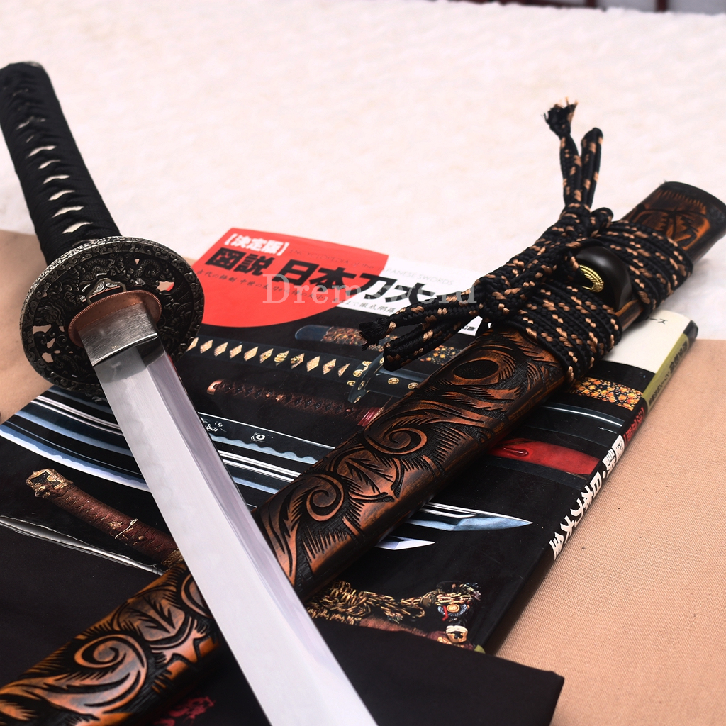 Wootz Steel Clay Tempered Katana Japanese Samurai Sword SHINOGI-ZUKURI Battle Ready Black