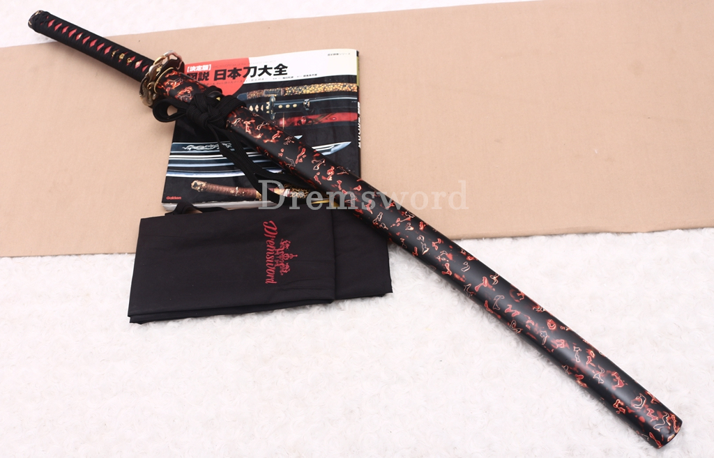 Tamahagane Steel Clay Tempered Katana Hand Carving Japanese Samurai Sword SHINOGI-ZUKURI Urushi-nuri Saya Black