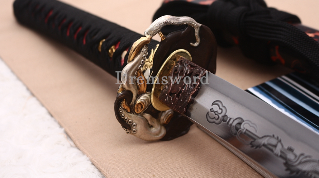 Tamahagane Steel Clay Tempered Katana Hand Carving Japanese Samurai Sword SHINOGI-ZUKURI Urushi-nuri Saya Black
