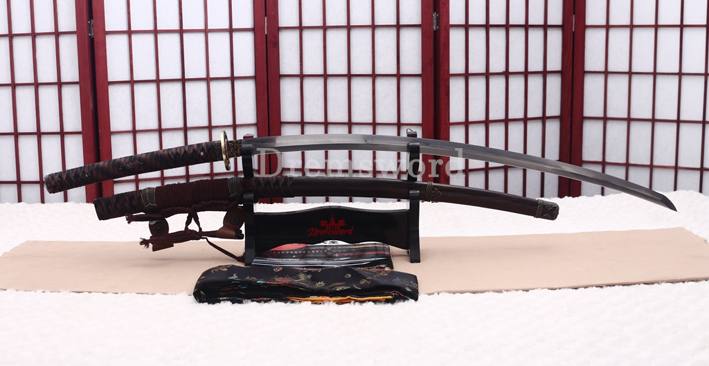 Folded Steel Clay Tempered Katana HITATSURA Japanese Samurai Sword