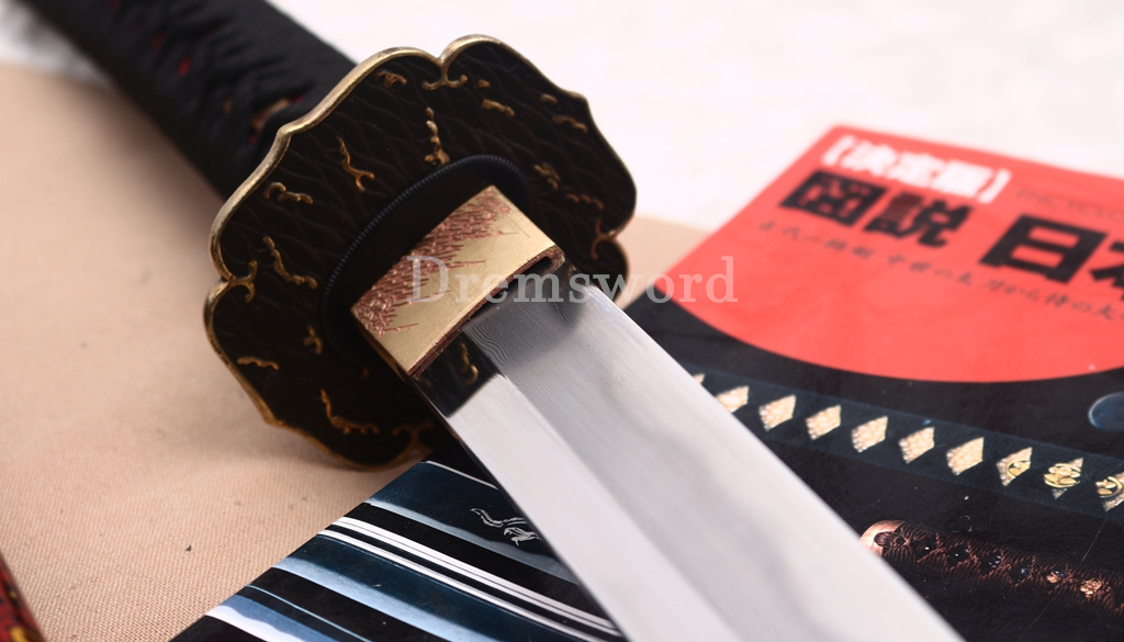 Folded Steel Clay Tempered Katana Abrasive Hamon Japanese Samurai Sword Urushi-nuri Saya Shinogi-Zukuri Red