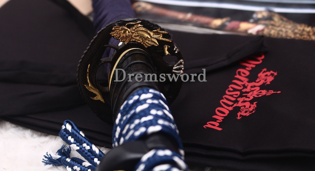 Folded Steel Clay Tempered Katana Japanese Samurai Sword for Battle Shinogi-Zukuri Black