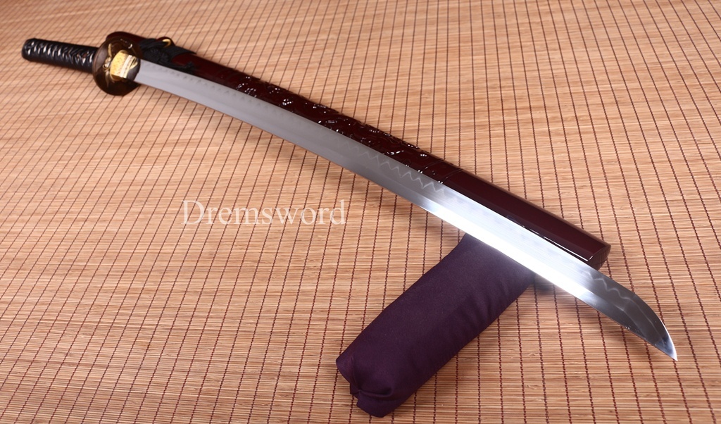 T10 Steel Clay Tempered Katana Japanese Samurai Sword SHINOGI-ZUKURI Battle Ready Red Dragon Saya