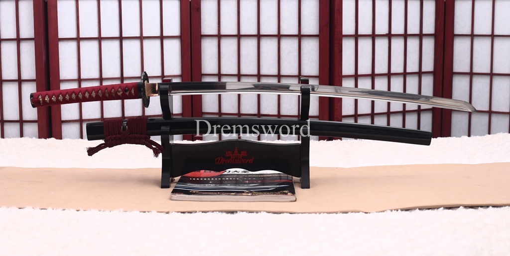 Handmade L6 Steel Clay Tempered Katana Ox Horn Saya Japanese Samurai Sword Shinogi-Zukuri Sword Red
