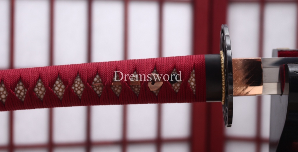Handmade L6 Steel Clay Tempered Katana Ox Horn Saya Japanese Samurai Sword Shinogi-Zukuri Sword Red