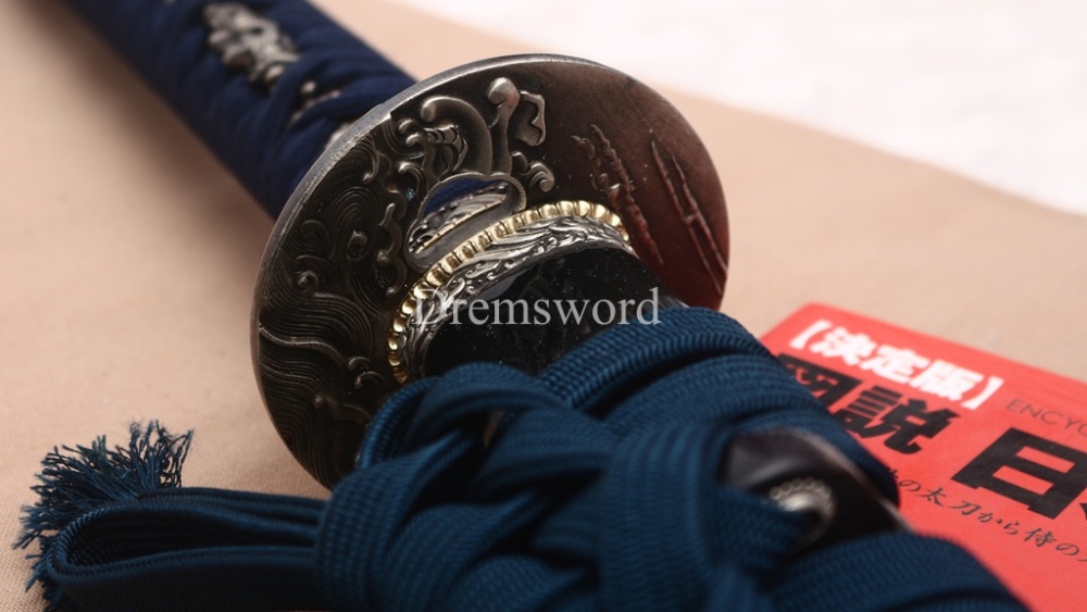 Japanese Silk Ito Handmade L6 Steel Katana Horn Saya Emperor Nodes Rayskin Japanese Samurai Sword Shinogi-Zukuri Sword Black