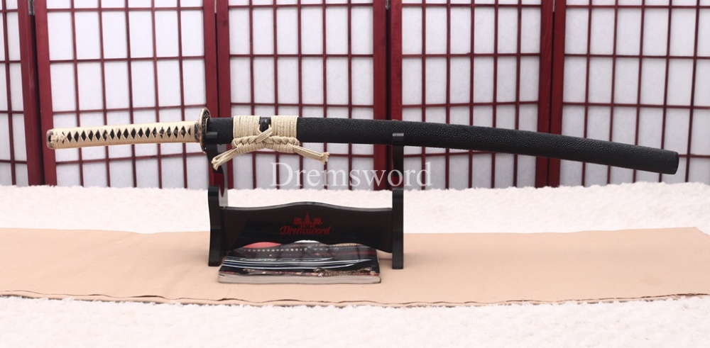 Damascus Folded Steel Twisted Pattern Katana Japanese Samurai Sword Battle Ready Shinogi Zukuri Rayskin Saya