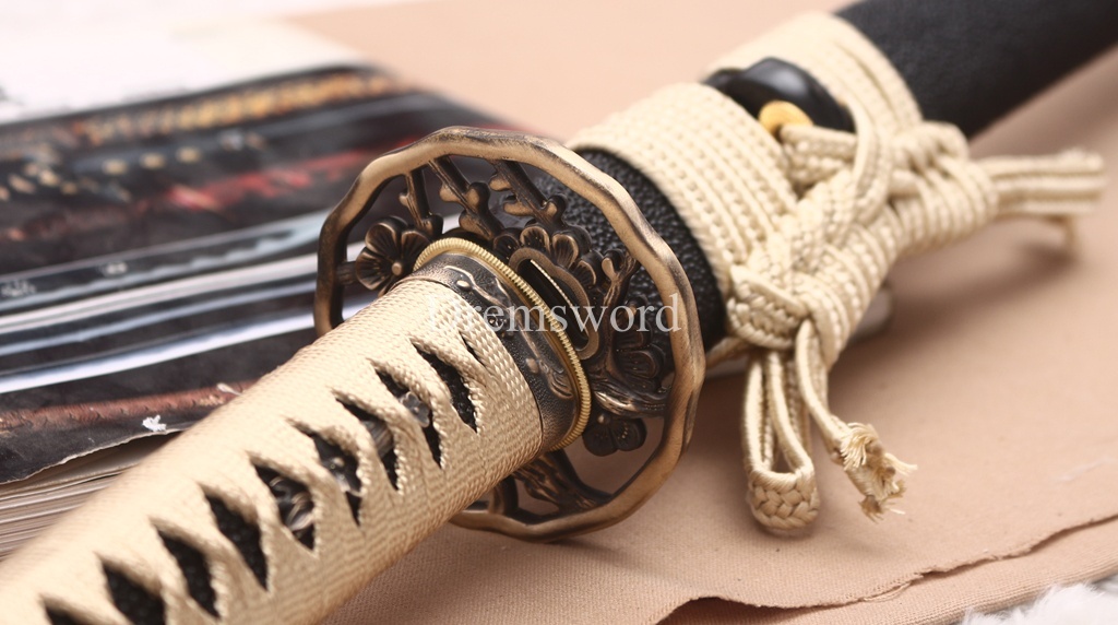 Damascus Folded Steel Twisted Pattern Katana Japanese Samurai Sword Battle Ready Shinogi Zukuri Rayskin Saya