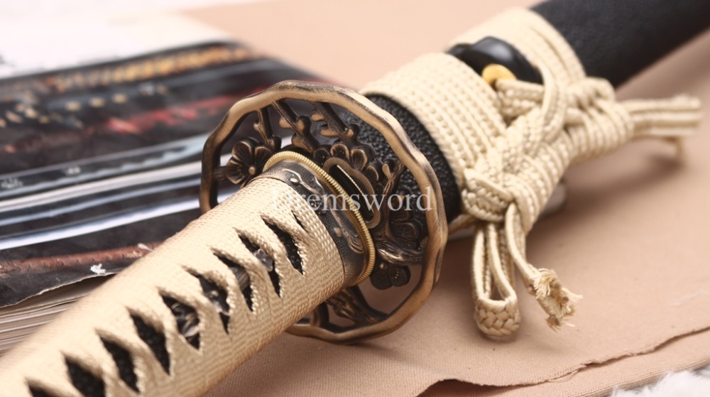 Damascus Folded Steel Twisted Pattern Katana Japanese Samurai Sword Battle Ready Shinogi Zukuri Rayskin Saya