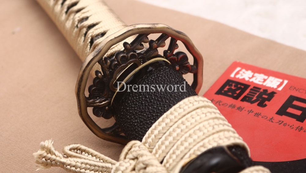 Damascus Folded Steel Twisted Pattern Katana Japanese Samurai Sword Battle Ready Shinogi Zukuri Rayskin Saya
