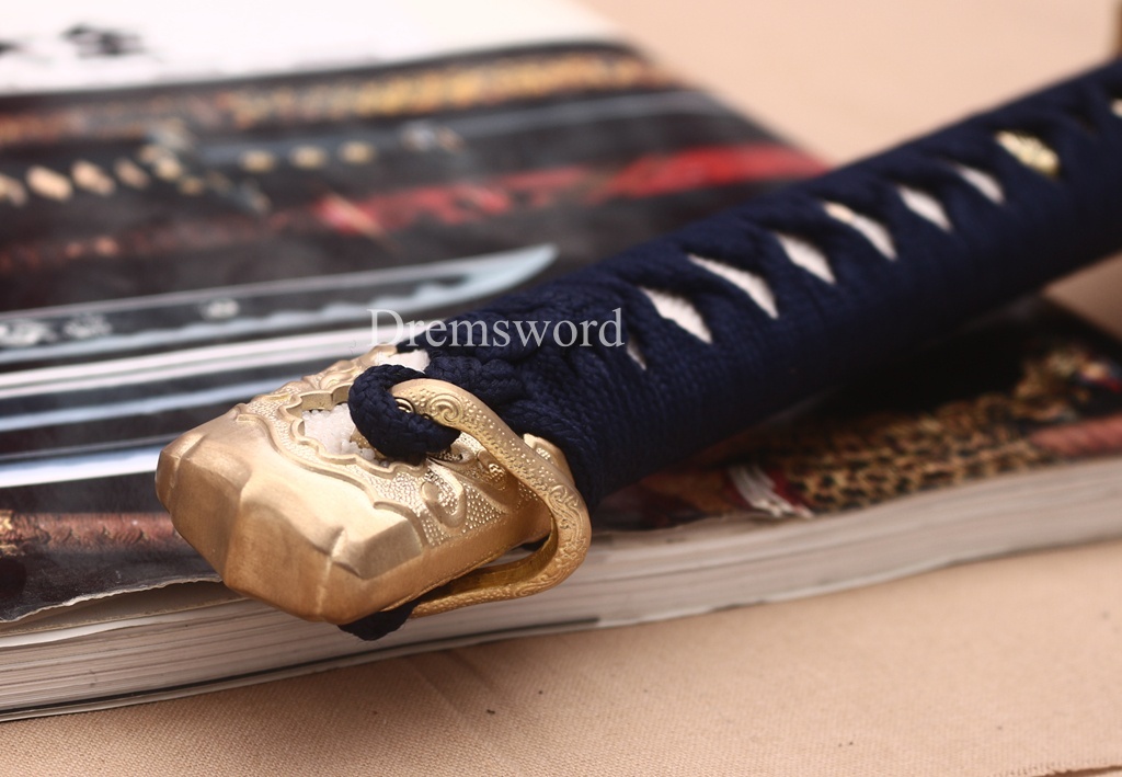 Hand Polishing Tamahagane Clay Tempered Tachi Katana Japanese Samurai Sword SHINOGI-ZUKURI Gold