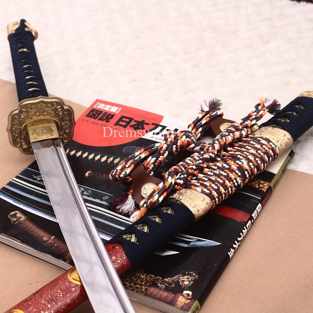 Hand Polishing Tamahagane Clay Tempered Tachi Katana Japanese Samurai Sword SHINOGI-ZUKURI Gold