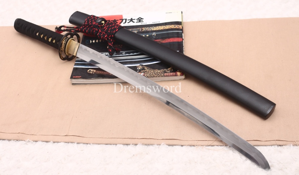 Handmade L6 Steel Clay Tempered Wakizashi Japanese Samurai Sword Shinogi-Zukuri Sword Black