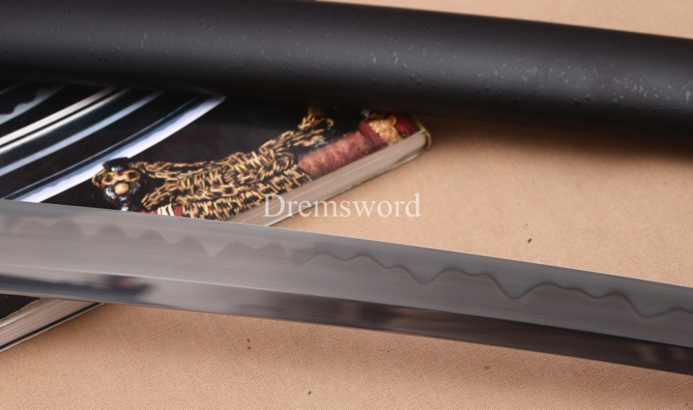 Handmade L6 Steel Clay Tempered Wakizashi Japanese Samurai Sword Shinogi-Zukuri Sword Black
