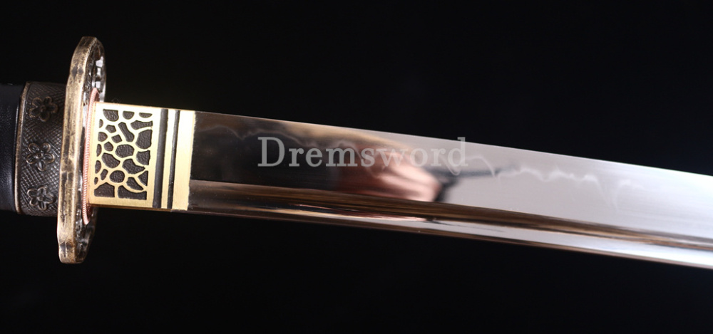 T10 Clay Tempered Tachi Japanese Samurai Katana Sword Real Hamon Rosewood Saya Shinogi Zukuri Full Tang Brown.