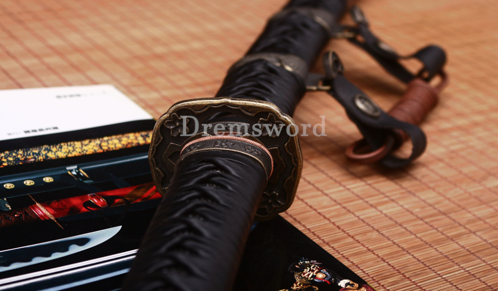 T10 Clay Tempered Tachi Japanese Samurai Katana Sword Real Hamon Rosewood Saya Shinogi Zukuri Full Tang Brown.