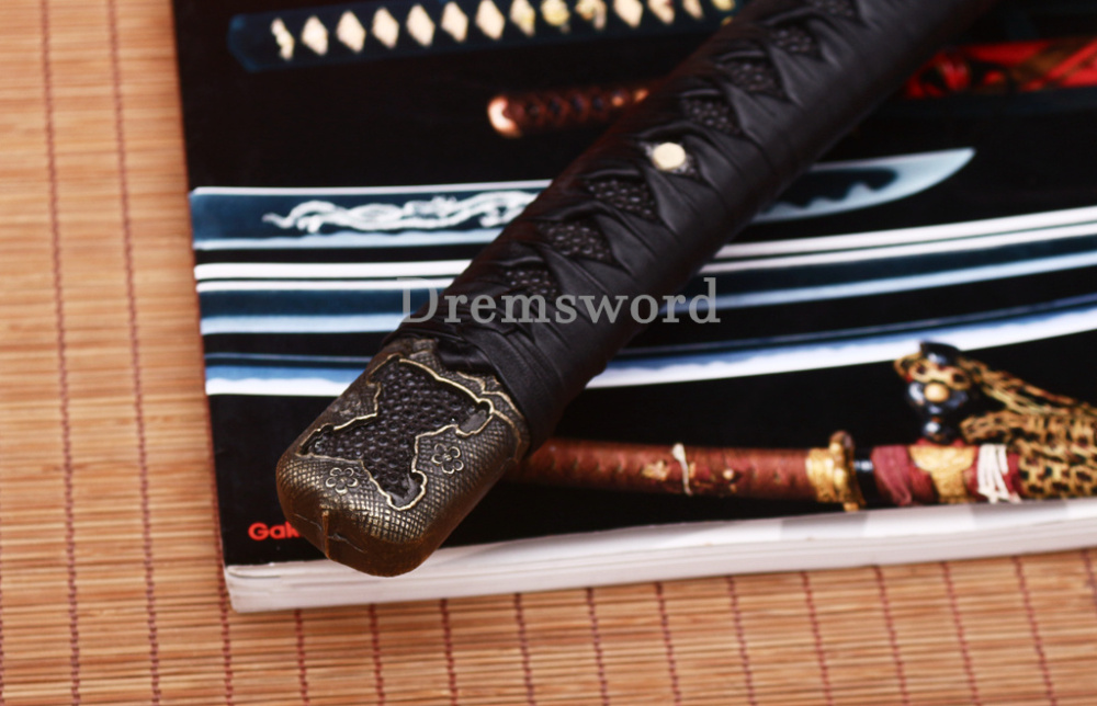 T10 Clay Tempered Tachi Japanese Samurai Katana Sword Real Hamon Rosewood Saya Shinogi Zukuri Full Tang Brown.