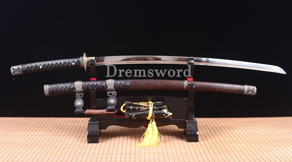 T10 Clay Tempered Tachi Japanese Samurai Katana Sword Real Hamon Rosewood Saya Shinogi Zukuri Full Tang Brown.