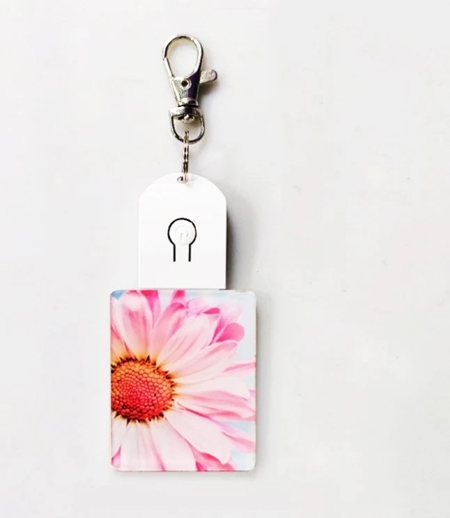Alwin New Arrival Colorful LED Light Sublimation Keychain 90*45mm
