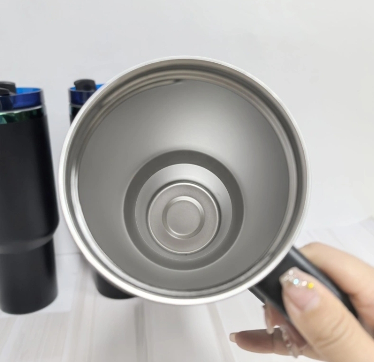 Alwin USA RTS 20PCS 40oz H2.0 Black Rainbow Plated Tumbler with Blue Clear Lid