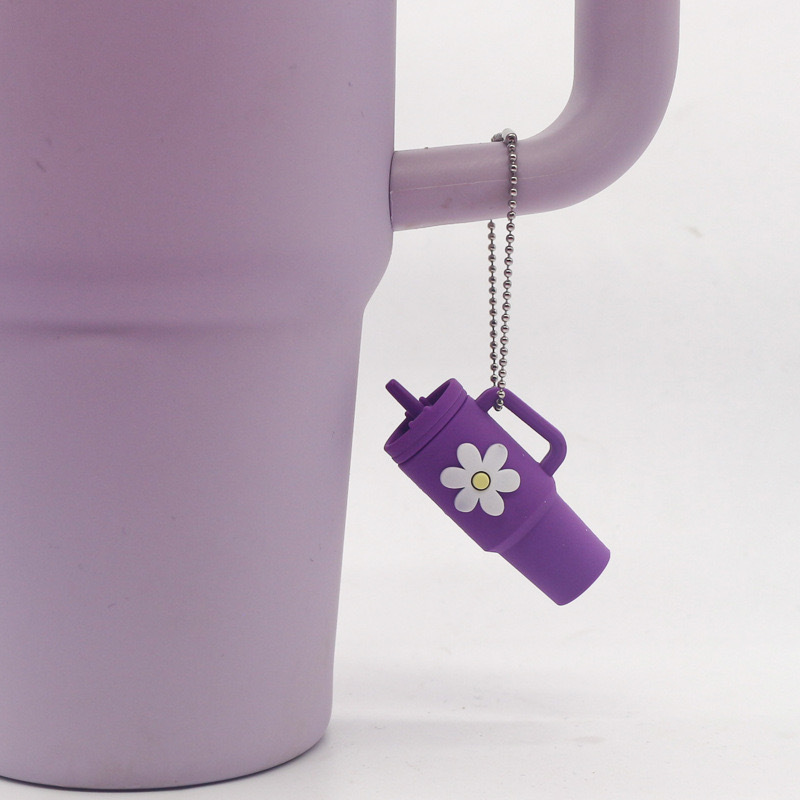 Alwin China RTS Hot Sale Tumbler Charm Accessories  Flower PVC Keychain