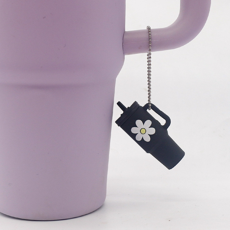 Alwin China RTS Hot Sale Tumbler Charm Accessories  Flower PVC Keychain
