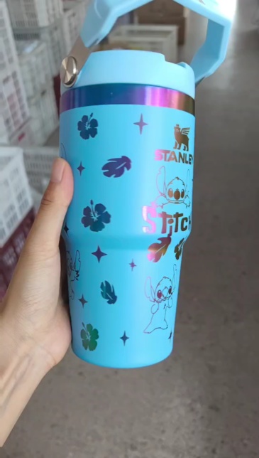 Alwin China RTS Hot Sale 20oz 30oz Hello Kitty Stitch Stanley Stainless Steel Mug With Poetable Handle Best Seller