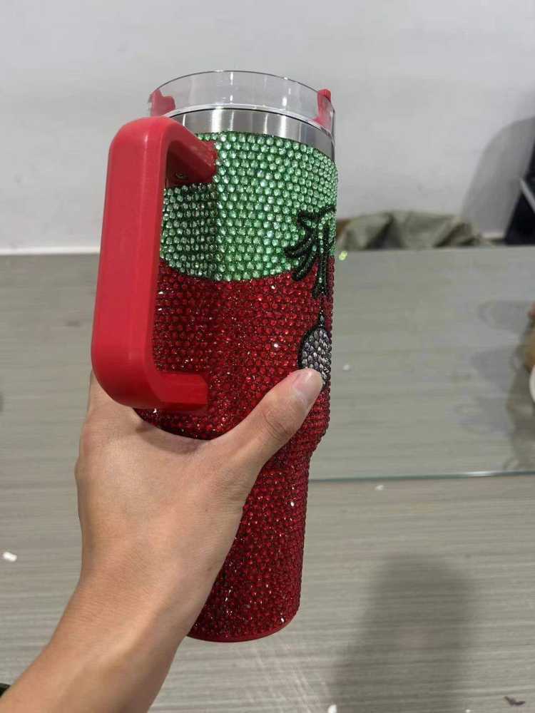 Alwin China RTS Hot Sale 40oz 500ml Xmas Christmas Grinch Bling Rhinestone Tumbler with Handle Mixed Color