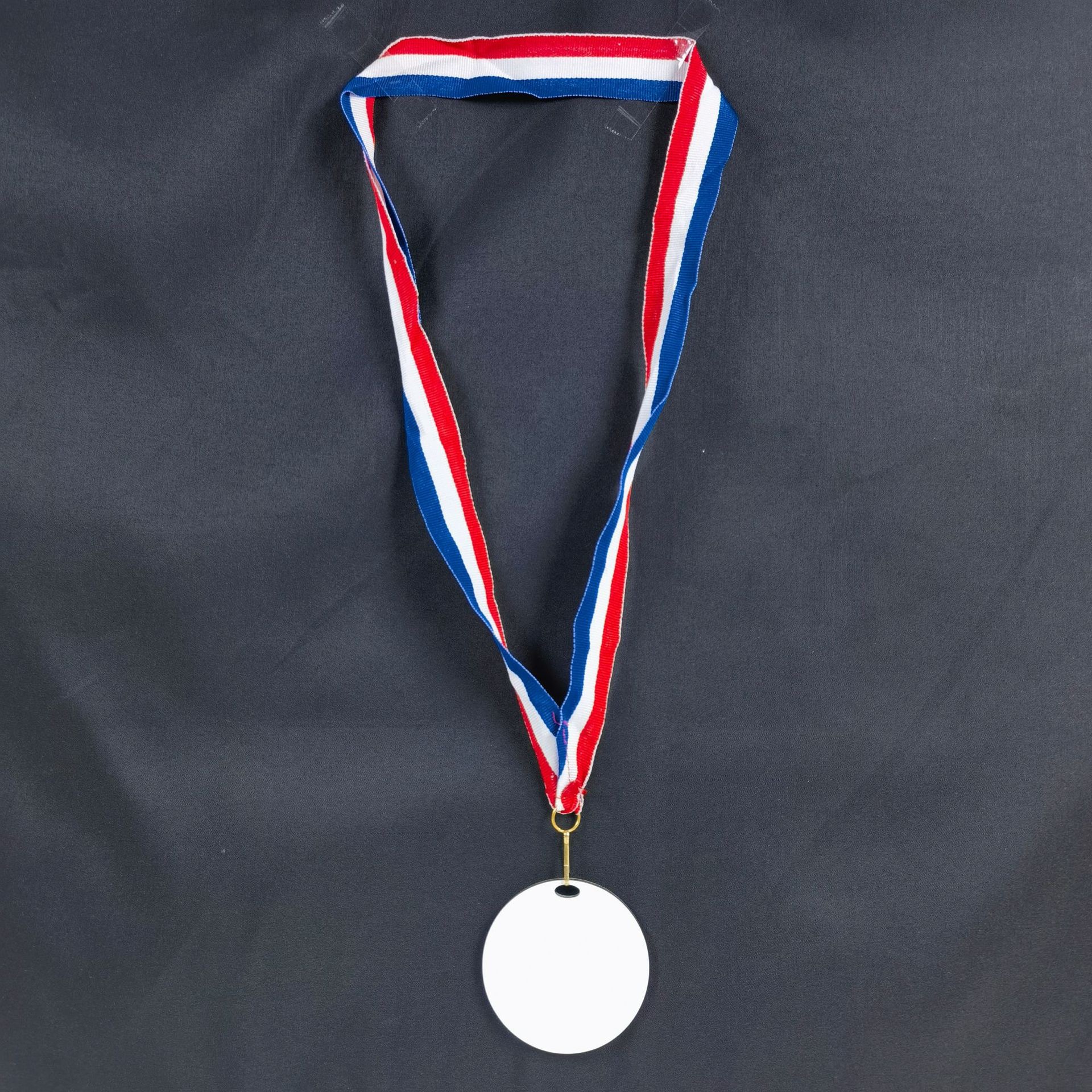 Alwin China RTS Sublimated blank MDF board medal double-sided sublimation