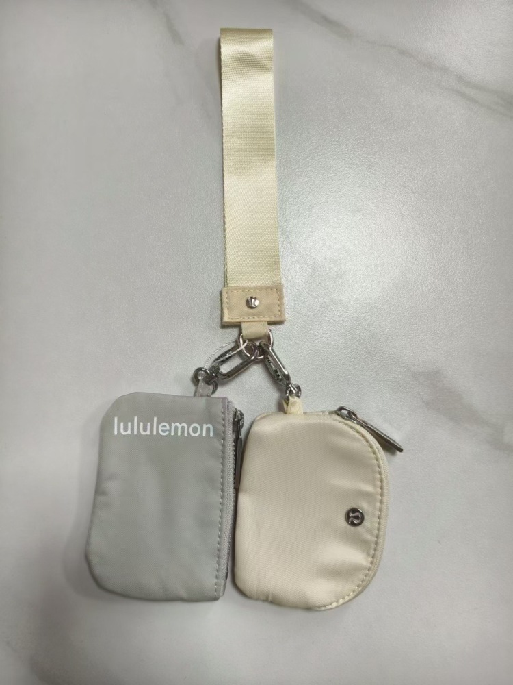 Alwin China RTS Lulu Lemon wallets Keychain Mxied Color Air Shipping