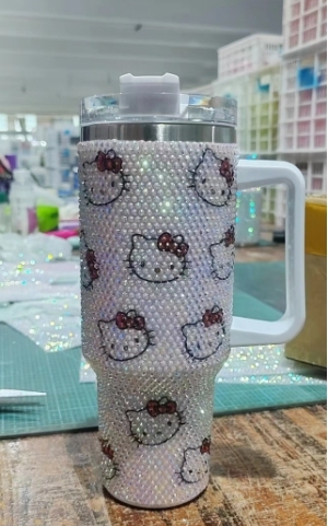 Alwin China RTS Rhinestone Encrusted Sparkling Bling Diamond Baseball 40oz Travel Mug with Handle Best Sell