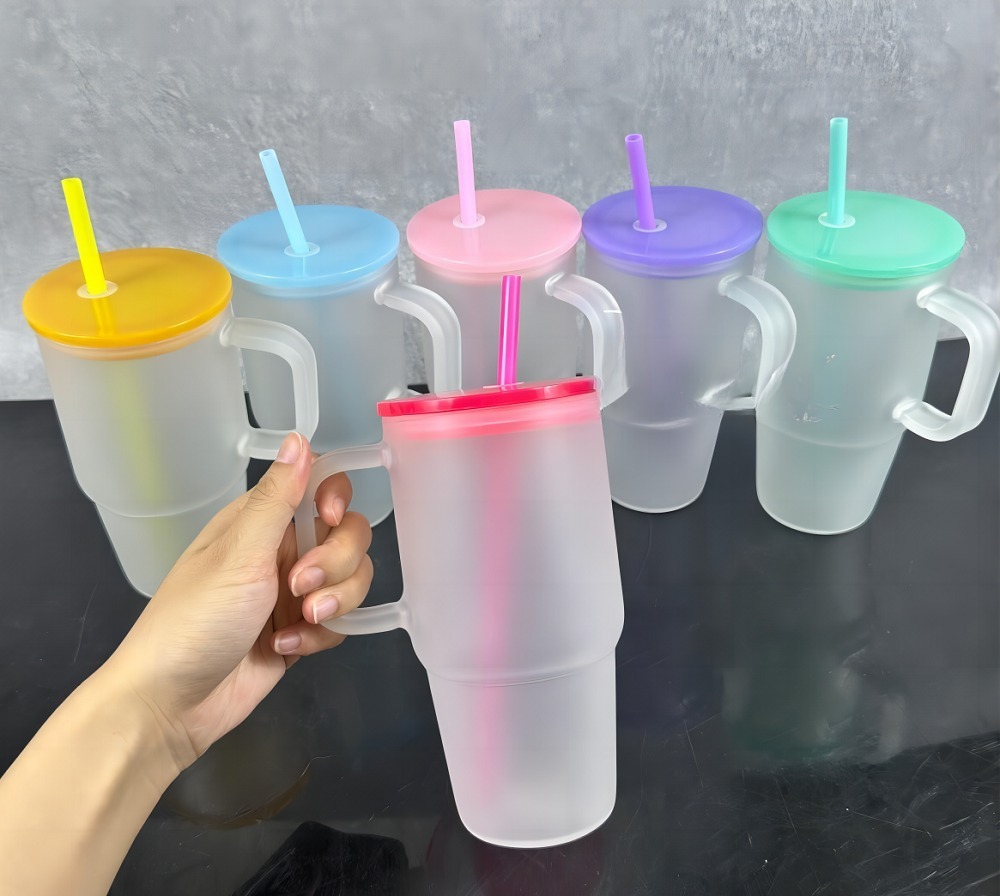 Alwin China RTS New 20oz Glass Jelly Frosted Clear With Color Lids and Straw