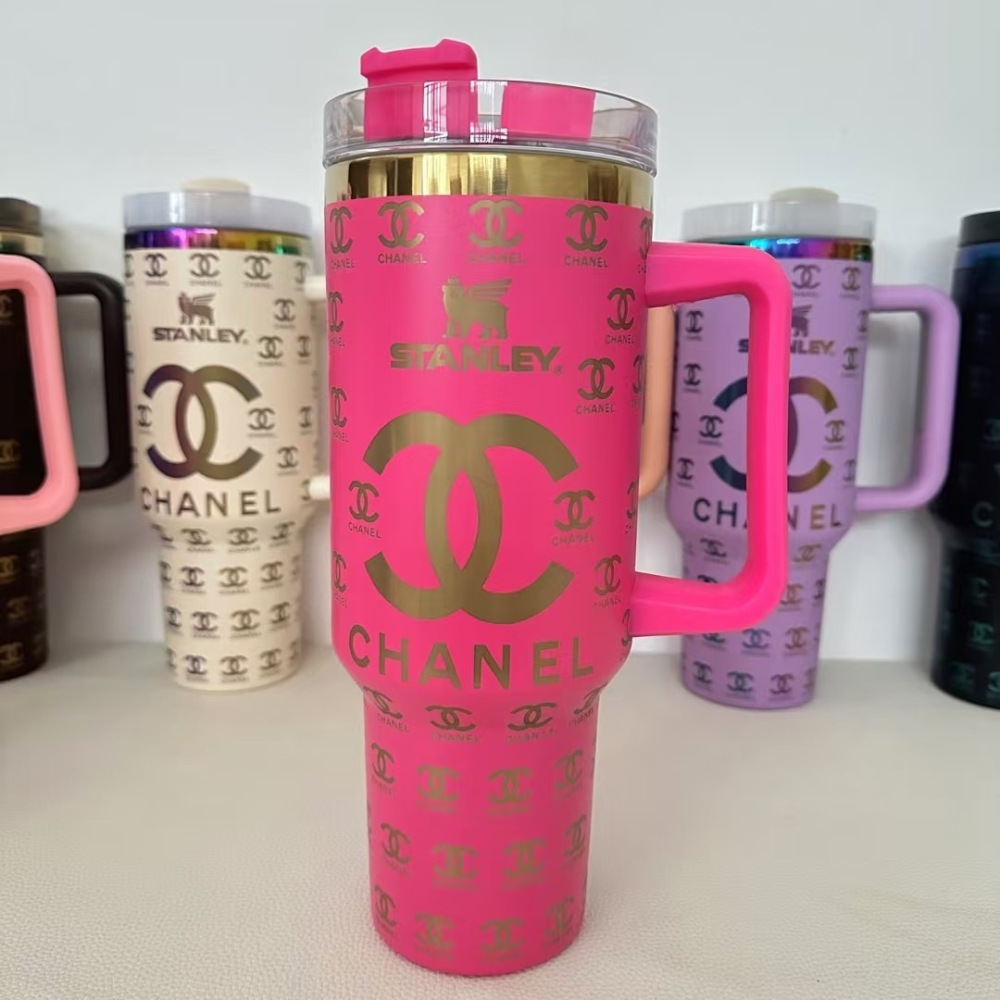 Alwin China RTS 40oz Stanley Chanel Stainless Steel Mug with Handle Mixed Color