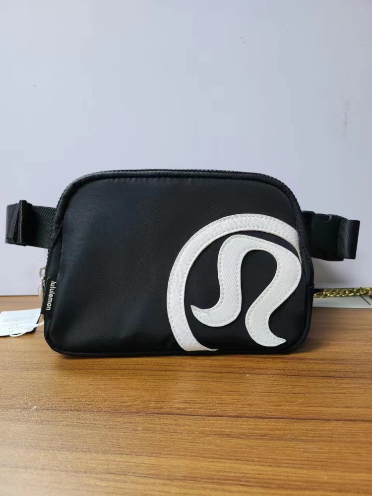 Alwin China RTS Lulu lemon 2L Cross-border Hot Selling Amazon Large Capacity Nylon Waterproof Sports Outdoor Waist Bag Chest Bag Crossbody Bag