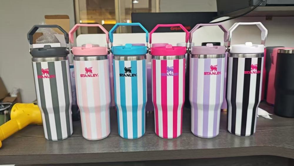 Alwin China RTS New Hot Sale 40oz 30oz 20oz Stanley Stripe Mug with Logo and Brown box Mixed Color