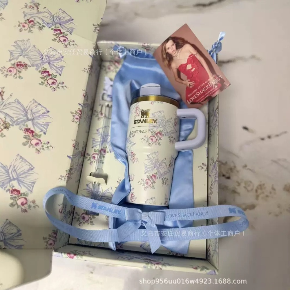 Alwin China RTS 20oz Flora Love Shack Stanley Mug with Gift Box Hot Sale
