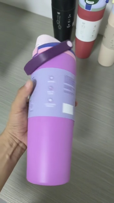 Alwin China RTS New 30oz 40oz Owala FreeSip Bottle Portable Lids Mixed Color Hot Sale
