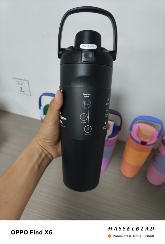 Alwin China RTS New 30oz 40oz Owala FreeSip Bottle Portable Lids Mixed Color Hot Sale